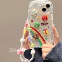 เคส MrHaha สำหรับ iPhone 15 14 13 12 11 Pro Max X XR Xs Max 8 7 6S Plus SE 2020น่ารักรูปตัว M &amp; M พร้อมโซ่3D หยักโค้งเคสโทรศัพท์ปิดขอบนิ่ม TPU ฝาครอบป้องกัน