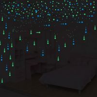 400pcs/lot Luminous Round Dots Wall Sticker Home Decor Glow in the Dark Switch Sticker Kids Rooms Bedroom Ceiling DIY Decoration