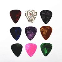 LOUCHEN ของขวัญ ดีที่สุด ทนทาน ความหนา ผสม สุ่ม เซลลูลอยด์ ไม่มีกล่อง Plectrum ปิ๊กกีตาร์ 15 ชิ้น อะคูสติก ไฟฟ้า