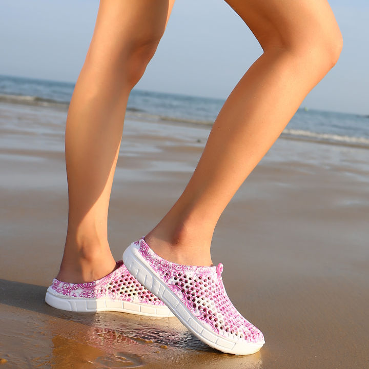รองเท้าแตะสำหรับแฟชั่นสำหรับผู้หญิงรองเท้าลุยน้ำกลางแจ้งรองเท้ารองเท้าแตะชายหาดผู้หญิง-holllow-kasut-perempuan-croc-รองเท้าแตะผู้หญิงรองเท้ากีฬา