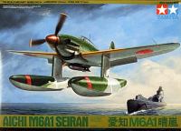 โมเดลเครื่องบินใส่เรือดำน้ำ Submarine bomber 1/48 Seiran Aichi M6A1, Tamiya 61054