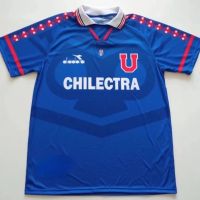 2022 2023 ล่าสุด เสื้อกีฬาแขนสั้น ลายทีมชาติฟุตบอลชั้นนํา University of Chile 96 ชุดเยือน แนวเรโทร สีฟ้า สีขาว ไซซ์ S-XXL