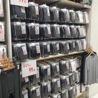 Gratis Ongkir สองชิ้น Uniqlo ชุดชั้นในความร้อนทำความร้อนของผู้ชาย Uniqlo กางเกงในระบายความร้อนด้วยตัวเองที่อบอุ่น