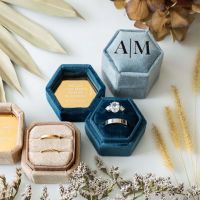 Custom Ring Bearer Box With Engraved Wedding Vows Personalized Wedding Ceremony Ring Display Box Mrs. Ring Boxs Hexagonal Velvet