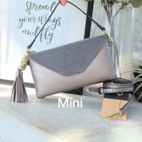 กระเป๋าสะพาย KEEP Doratry shoulder &amp; clutch bag Mini Size