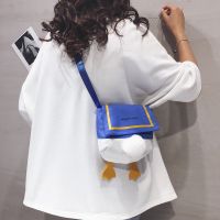 Cute canvas bag female 2020 new personality cartoon student one-shoulder small cloth bag tide ins wild messenger bag