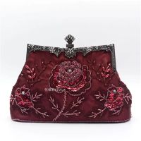 2023 New luxury retro beaded wedding banquet gift bag lady wedding handbag small shoulder chain bag designer handbag