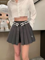 【มีสินค้า พร้อมส่ง】23 Early Spring Classic Embroidery Letter Ribbon High Waist Half Body Pleated Short Skirt Ribbon Pressed Pleated Skirt Pants Summer