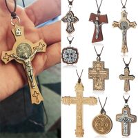 Catholic Crucifix Pendant Necklaces For Men Wood Cross Necklace Leather Rope Chains Prayer Religious Jewelry Jesus Neckless INRI Fashion Chain Necklac