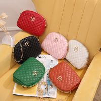 [COD] Embroidered Messenger 2023ladies bag fashion all-match chain rhombus fresh and sweet ladies shoulder