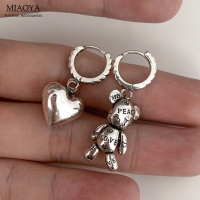 MIAOYA Fashion Jewelry Shop ต่างหูรูปหัวใจหมีอสมมาตรสำหรับผู้หญิง อุปกรณ์ทองแดงพังค์ INS ของขวัญวันเกิดที่สวยงาม