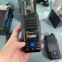 Zello วอล์กกี้ทอล์คกี้วิทยุ OEM บลูทูธ GPS ติดตามหน้าจอแสดงกล้องหน้าบ้านเครื่องรับส่งวิทยุ4G/3G/2G J93