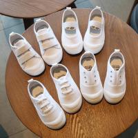 รองเท้าอนุบาล องเท้านักเรียน รองเท้าผ้าใบเด็ก สินค้ามาใหม่ รองเท้าสีขาว รองเท้าผ้าใบสีขาววิทยาเขต รองเท้าผ้าใบ HDS643