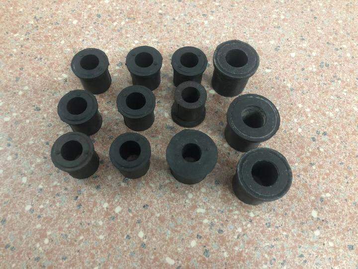 Nissan Frontier / Pathfinder / Eagle D21 D22 D23 rear suspension / leaf