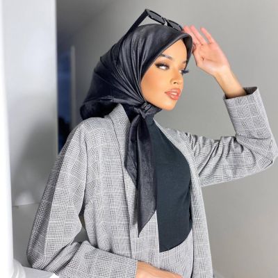 【CW】 Color Scarf Blcak 90x90cm Silk Foulard Bandana Cheveux Neckerchief Hijab Hair scarves for ladies