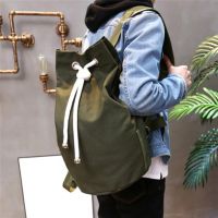 【ACD】   Casual Men Canvas Large Capacity Barrel Backpack Simple Travel Rucksack Army Green Back Pack กระเป๋าเป้สะพายหลังโรงเรียนวัยรุ่น