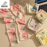 BKKH ระบายอากาศได้ระบายอากาศ แขนเสื้อมือ ที่คลุมแขน สีไล่ระดับสี การปั่นจักรยาน แขนยาวแขนยาว ดาวดาวดาว การขับรถ ครีมกันแดดป้องกันแสงแดด แขนผ้าไหมน้ำแข็ง แขนเสื้อลายดอกไม้ การป้องกันแสงแดด ปลอกแขนระบายความร้อน