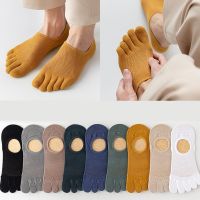 【jw】❍✳  3 Pairs Mens Fashion Toe Sweat-absorbing Boat Socks Cotton Breathable Invisible Ankle Short Elastic Man