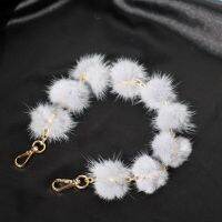 สายคล้องกระเป๋าขนมิงค์แท้ Pompom กระเป๋าถือไหล่สำหรับผู้หญิงกระเป๋าเข็มขัดเสน่ห์เครื่องประดับฤดูหนาว R35