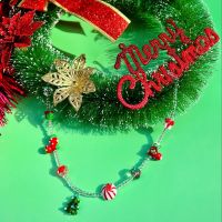 daintyme - Holly Jolly Christmas necklace
