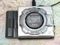 เครื่องเล่น MD Sharp MD-MS722 สีเงิน (รถถัง slot in) !! Very Rare Item !! MiniDisc นำเข้าญี่ปุ่น