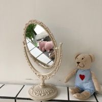 W&amp;G Girl Mirror Woman Table mirror Makeup Mirror Double-Sided Rotating Table Mirror European Retro Round Mirror