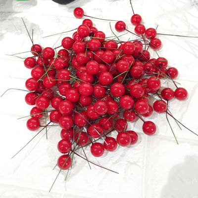 100ชิ้น/ถุงมินิพลาสติกเบอร์รี่ดอกไม้ประดิษฐ์สีแดงเชอร์รี่ P Earlescent เกสรแต่งงานเค้กคริสต์มาสกล่องพวงหรีดตกแต่ง