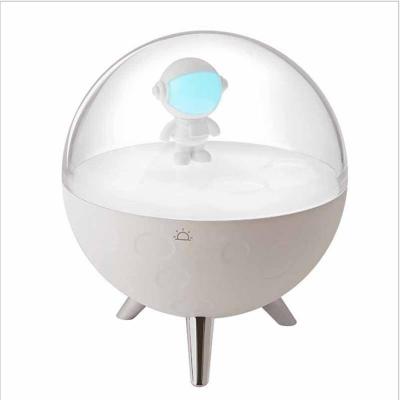 LED Night Light Cartoon Astronaut Lamp Rechargeable Color Change Light Childrens Lights Night Lamp With Music Home Decoration