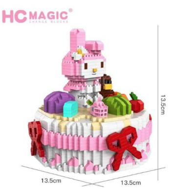 ตัวต่อนาโน Hc Magic 1047 เมโลดี้น้อยสีชมพูอยู่บนเค้กสุดน่ารัก จำนวนตัวต่อ 2090 ชิ้น