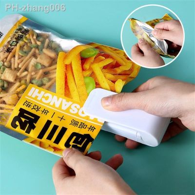 Portable Bag Heat Sealer Plastic Package Storage Bag Clip Mini Sealing Machine Handy Sticker Seal for Food Snack Kitchen Gadgets