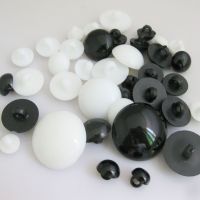 NBNNLN Multisizes For Choice 20Pcs Doll Buttons Black White Plastic Pearl Ball Round Button Sewing Accessories Haberdashery