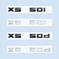 3D สีดำโครเมี่ยมสติ๊กเกอร์สัญลักษณ์ X5m50i ขนาด2.6ซม. เมตร X5m50d M50d ตัวเลข M50i ตราสัญลักษณ์ BMW ABS ป้ายท้ายรถ G05 E70