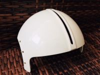 หน้ากากหมวกนักบิน (สีขาว) เก่าเก็บ ของแท้ 100 เปอร์เซนต์ PILOT  HELMET ใช้ประกอบหมวกบิน  สภาพดีมาก ราคาไม่แพง / DeeDee2Pakcom