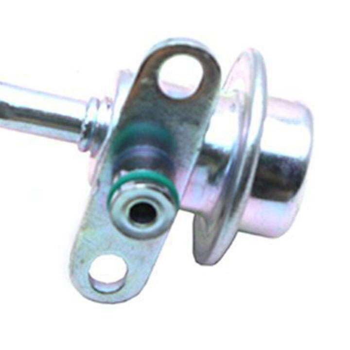 Fuel Pressure Regulator Assembly replace for Toyota Innova