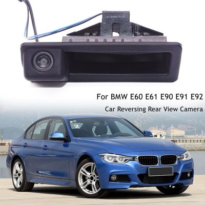 กล้องสำหรับรถยนต์มือจับท้ายรถแบบที่จับล็อคประตูสวิตช์เปิดปิดกล้องสำหรับ E61 E60 BMW E91 E90กล้องถ่ายด้านตรงข้ามช่วยจอดรถ E92