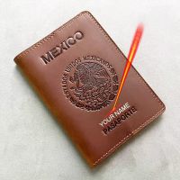 Personalized Genuine Leather Mexico Passport Cover Crazy Horse Mexican Passport Wallet Men Business Family Case for Passport Card Holders