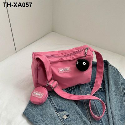women 2023 new womens bag trendy Korean version large-capacity Messenger casual all-match fashion lightweight Oxford