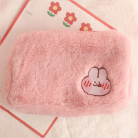 กระเป๋าแต่งหน้า Plush น่ารัก Fluffy Cosmetic Organisation แบบพกพาพร้อมซิปสำหรับ Travel ดินสอ