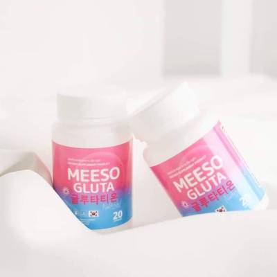 ( 1 แถม 1   ) MEESO GLUTA     มีโซ กลูต้า อาหารเสริมสูตรผิวขาวใสแบบเร่งด่วน  ชุ่มชื้น ผิวอิ่มน้ำ กระปุกละ 20 แคปซูล