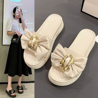 Cool slippers outside women wear in the summer of 2022 the new chain large base sponge bow a flip flops female shoes