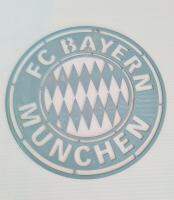 โลโก้บาเยิร์นมิวนิค Bayern Munich เหล็กตัดเลเซอร์ขนาด 18*18 cm. คงทนไม่มีเสียรูปทรง  สีเทา ใช้สีพ่นรถยนต์ ภายนอก 2k สูตร 2/1ทนทุกสภาวะอากาศ ขนาดพา