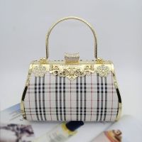 Hot selling High-end spring and summer plaid retro style niche design mouth gold bag temperament cheongsam celebrity hand round