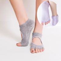 Toeless Non Slip Grip Women Socks for Yoga Barre Pilates Fitness Gym Sports Anti Slip Ballet Dance Socks Breathable Quick-Dry