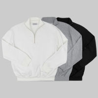 Hunter Studios - เสื้อวอร์ม ทรงOversize ผ้าCotton รุ่นHalf Zip Sweatshirt