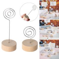 BENNETTGC 1/3pcs Fashion Metallic Paper Clamp Table Numbers Holder Round Shape Base Wooden Photos Clips Place Card Picture Frame Clamps Stand