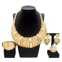 【lz】ﺴ✎ﺴ  Conjunto de jóias banhado a ouro italiano para mulheres colar grande pulseira anel luxo oco pingente redondo banquete favores de festa