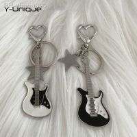 Guitar Love Heart Star Key Chain for Women Girl Harajuku Y2K Sweet Cool Trend Hanging Pendant Vintage Aesthetic Accessories Gift