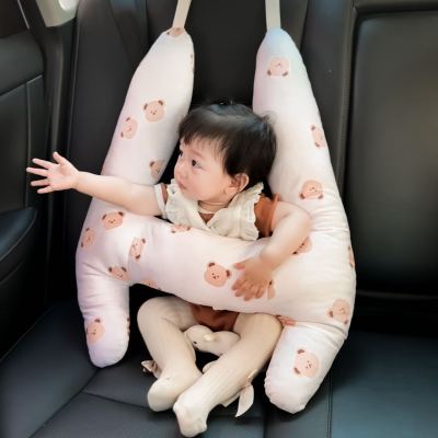 Ins เด็กคอผู้ให้บริการหมีเบาะป้องกันความปลอดภัยอุปกรณ์เสริมในรถยนต์ที่มีหมอนนอน