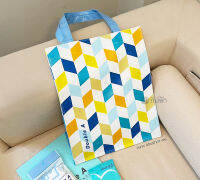 กระเป๋า หนังแก้ว สองลายในใบเดียว ขนาด 30x37x11 ซม. Double A Medium Tote Bag