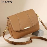 The new 2023 senior feeling hot style fashion tide one shoulder bag litchi lines inclined female bag bag bag lady large capacity